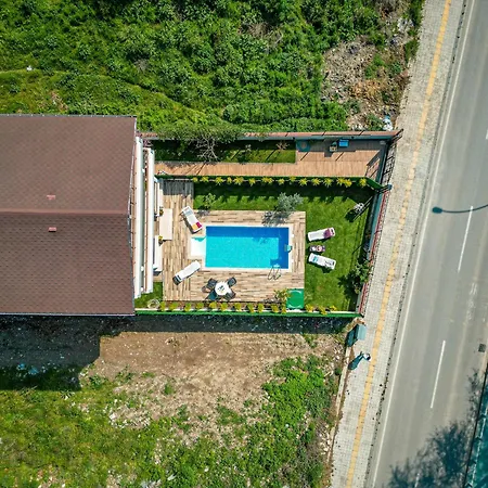 Casa Bazilika *